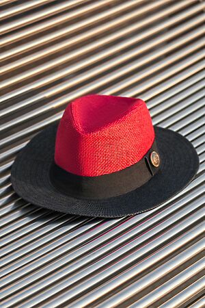 Шляпа КРАСНАЯ ЖАРА (Красный, графит, черный) 98284 #195396