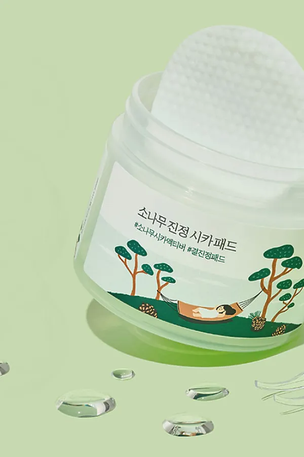 ROUND LAB Пэды для проблемной кожи лица с экстрактами сосны и центеллы  / Pine Calming Cica Pad, 50 шт. (130 мл) KRISTALLER, белый - фото 2