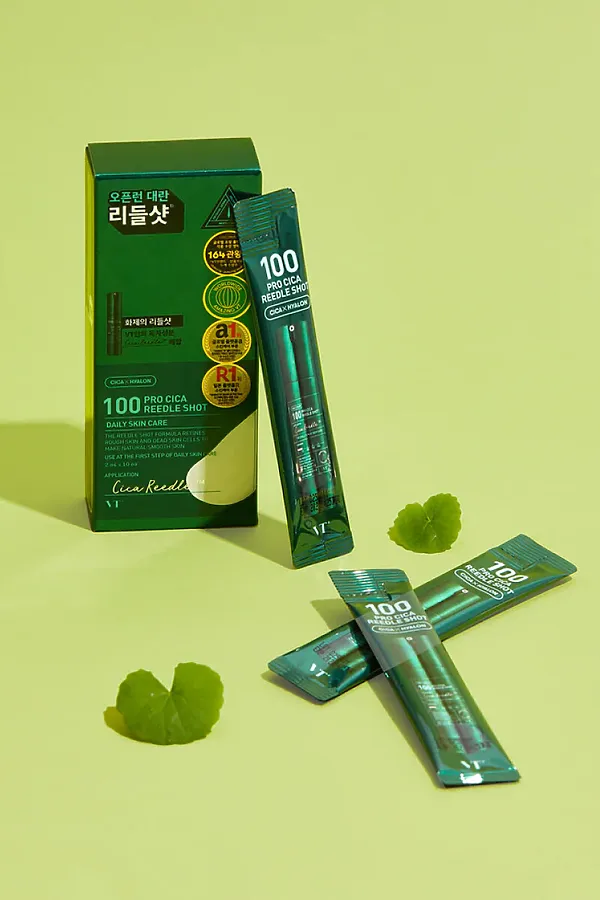 VT Cosmetics Бустер-сыворотка для чувствительной кожи для лица с микроиглами и экстрактом центеллы / Pro Cica Reedle Shot 100 Stick, 10 x 2 мл KRISTALLER, зелёный - фото 2