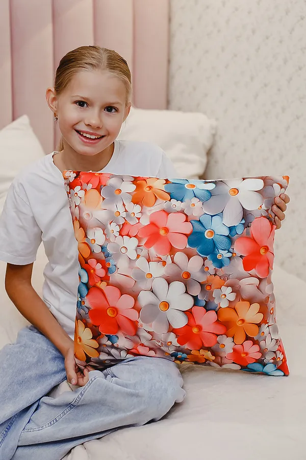 Наволочка декоративная декоративная 1 шт 3D эффект НАТАЛИ, цветные цветы - фото 2