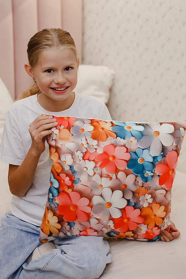 Наволочка декоративная декоративная 1 шт 3D эффект НАТАЛИ, цветные цветы - фото 2