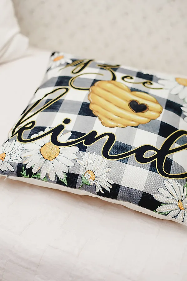 Наволочка декоративная декоративная 2шт рогожка Гном и Цветок НАТАЛИ, серый - фото 2