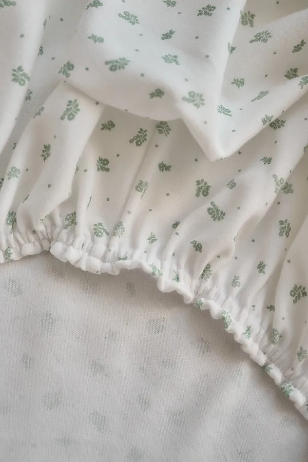 Простыня 120*60 для новорожденных НАТАЛИ, зеленые цветы - фото 2