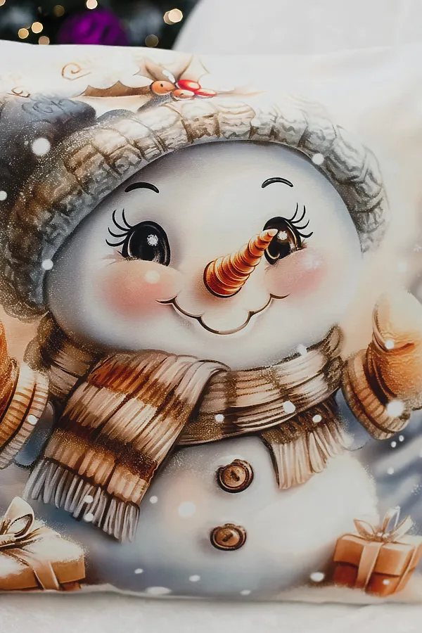 Наволочка декоративная новогодняя 2 шт 3D эффект велюр НАТАЛИ, снеговиксподарками - фото 2