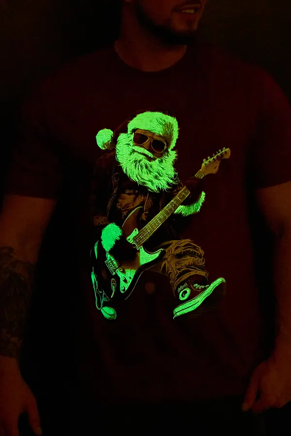 8581 футболка унисекс НАТАЛИ, бордо+д мороз с гитарой - фото 2