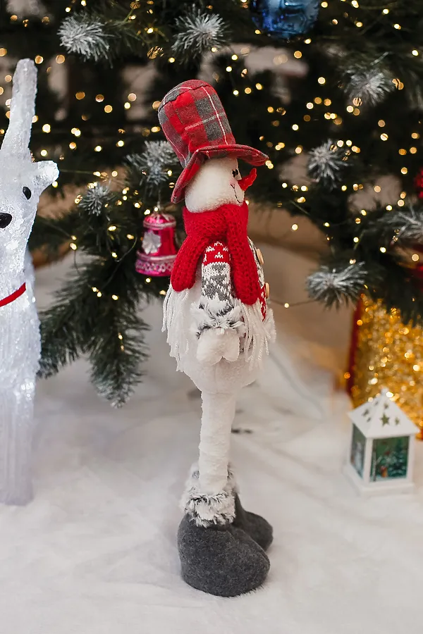 Игрушка новогодняя с выдвижными ногами Снеговик платье серое НАТАЛИ, серый - фото 2