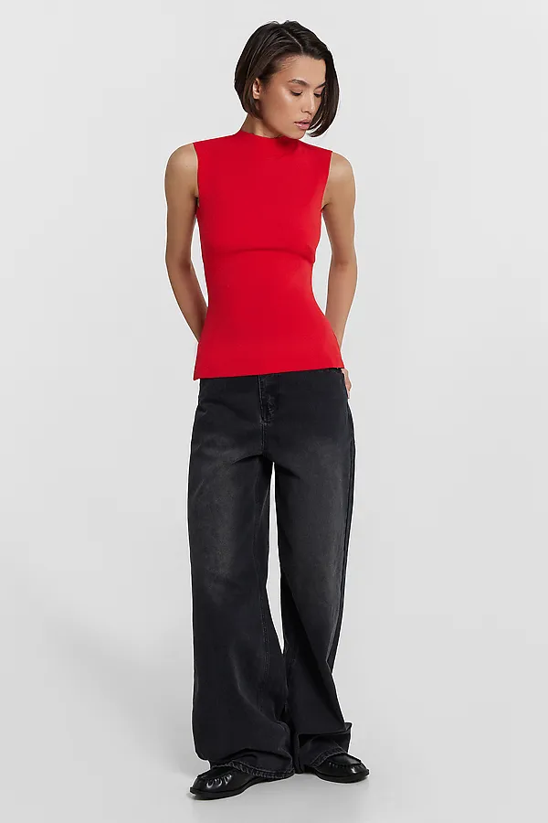 Топ MARK FORMELLE, красная аура - фото 2