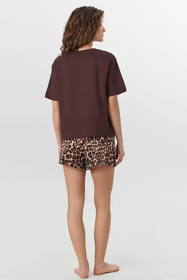 Комплект женский (футболка, шорты) MARK FORMELLE, шоколад +леопард на песочном - фото 2