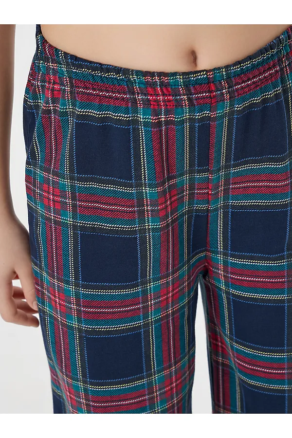 Комплект для девочек (джемпер, брюки) MARK FORMELLE, красный +клетка на т.синем - фото 2