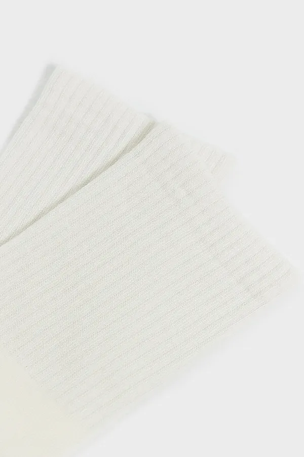 Носки женские MARK FORMELLE, молочный - фото 2