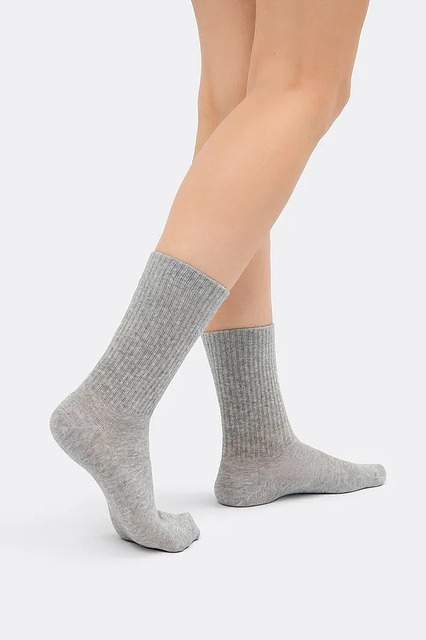 Носки женские MARK FORMELLE, серый меланж - фото 2