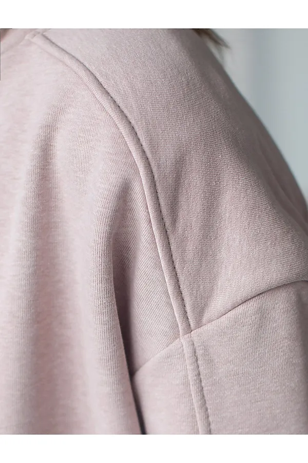 Бомбер среднего объема на молнии из петельчатого футера двухнитки с эластаном VILATTE, макиато меланж - фото 2