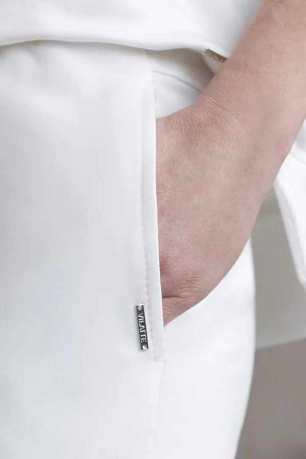 Трикотажные брюки на резинке из футера двухнитки эластичные VILATTE, белый - фото 2