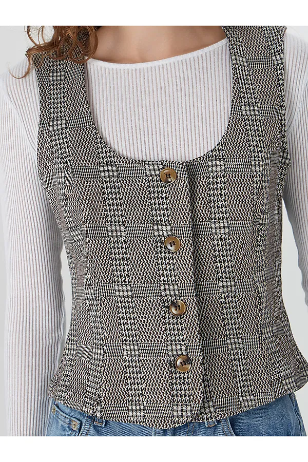 Жилет женский MARK FORMELLE, коричневая клеточка - фото 2