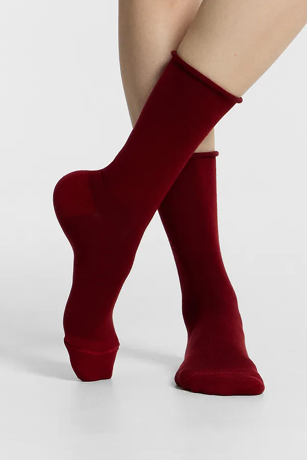 Носки женские MARK FORMELLE, вишневый - фото 2