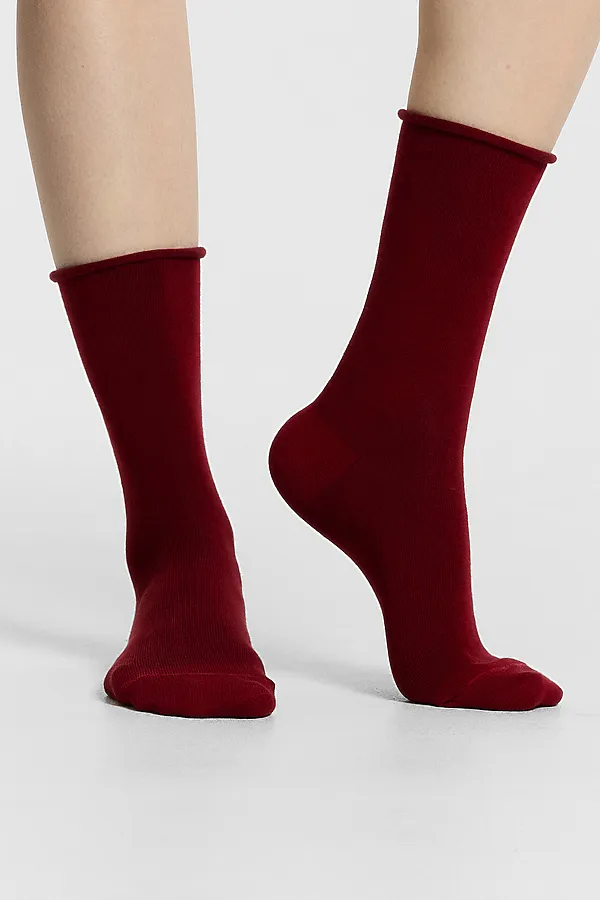 Носки женские MARK FORMELLE, вишневый - фото 2