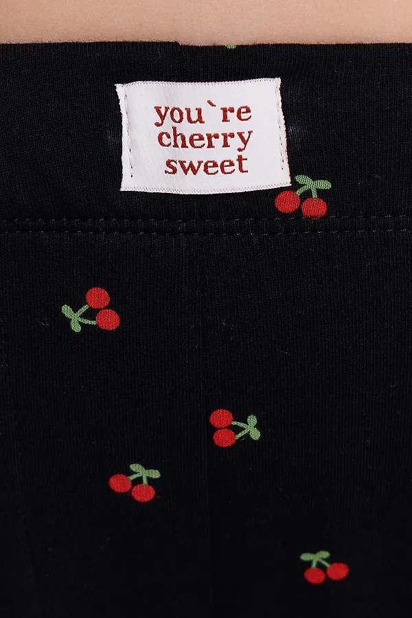 Брюки женские MARK FORMELLE, вишенки на черном - фото 2