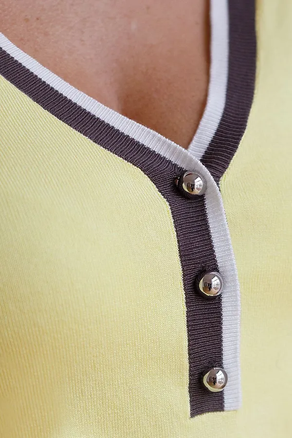 Джемпер с V-вырезом с коротким рукавом из вискозы VILATTE, лимонный - фото 2