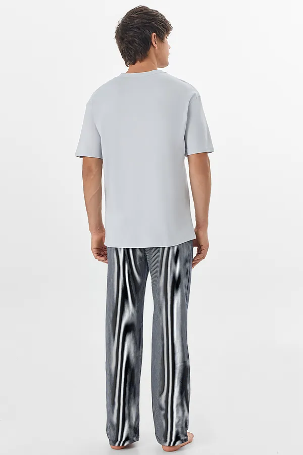 Комплект мужской (футболка, брюки) MARK FORMELLE, св.серый +полоска на глубоком синем - фото 2