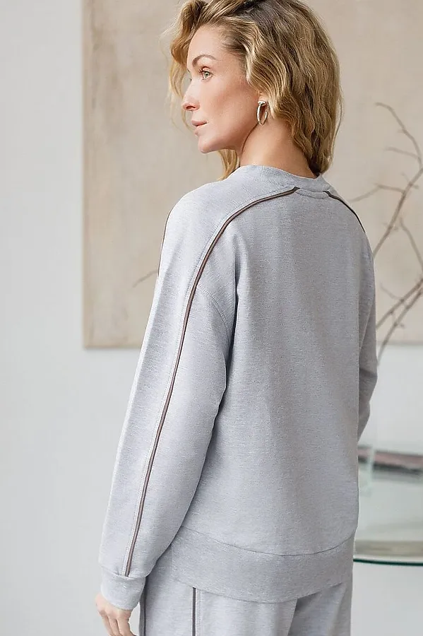 Свитшот с лампасами и разрезами из эластичного футера двухнитки без начеса VILATTE, св.серый меланж_cotton club - фото 2