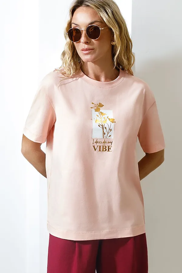 Свободная футболка с принтом из премиального хлопка с эластаном VILATTE, пудра_vibe - фото 2