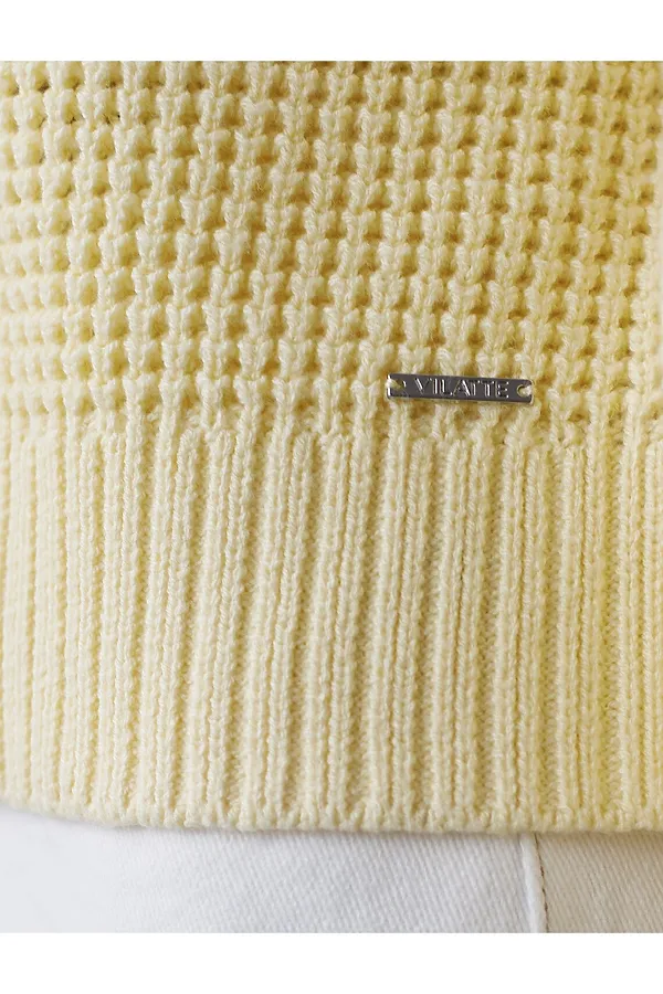 Укороченный джемпер с широкими рукавами рельефной вязки из хлопка с акрилом VILATTE, сливочное масло - фото 2