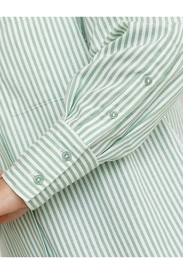 Удлиненная блузка с поясом в тонкую полоску из эластичного хлопка VILATTE, белый-фисташковый - фото 2