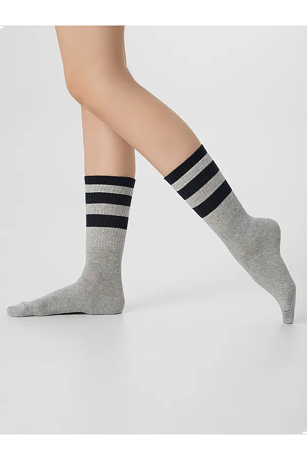 Носки женские MARK FORMELLE, серый меланж - фото 2