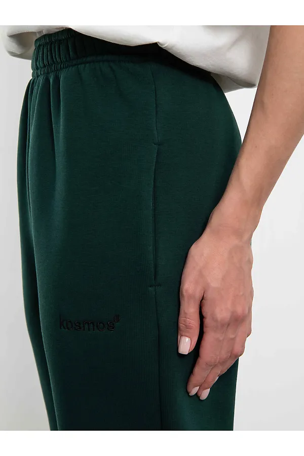 Брюки джоггеры женские малахит с начесом KOSMOS, малахит - фото 2