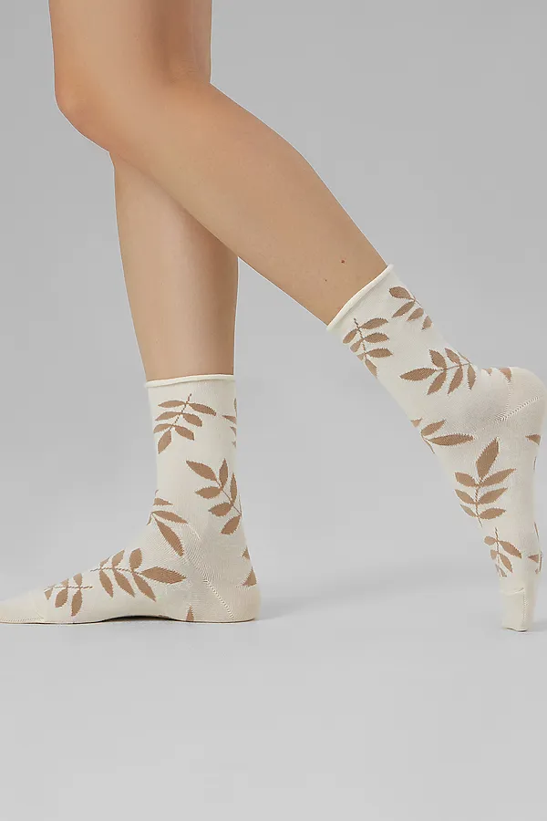 Носки женские MARK FORMELLE, молочный - фото 2