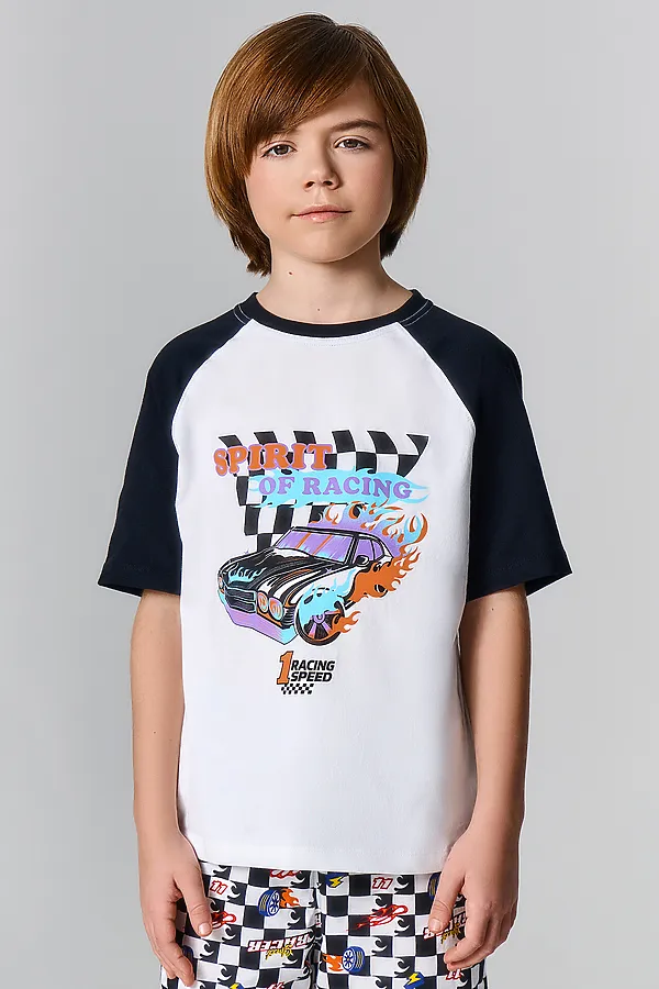 Комплект для мальчиков (джемпер, шорты) MARK FORMELLE, белый +гоночная клетка - фото 2