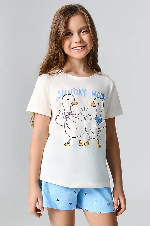Комплект для девочек (футболка, шорты) MARK FORMELLE, молочный +цветы на голубой полоске - фото 2