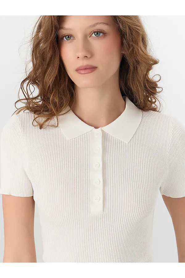 Джемпер женский MARK FORMELLE, молочный - фото 2