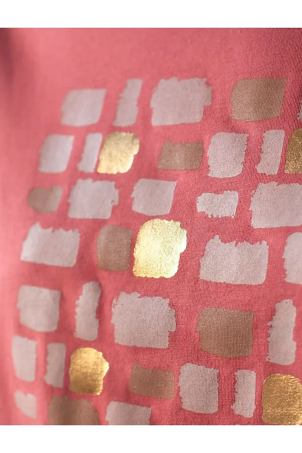 Свободная футболка с принтом из премиального хлопка с эластаном VILATTE, т.коралл_блики - фото 2