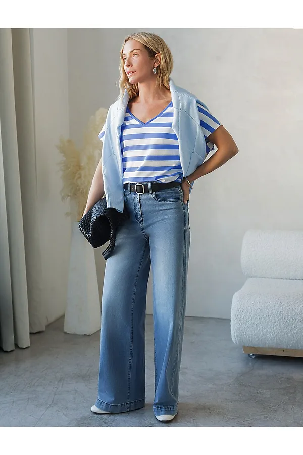 Футболка в полоску с V-вырезом и цельнокроеным рукавом из премиального хлопка VILATTE, василек-белый - фото 2