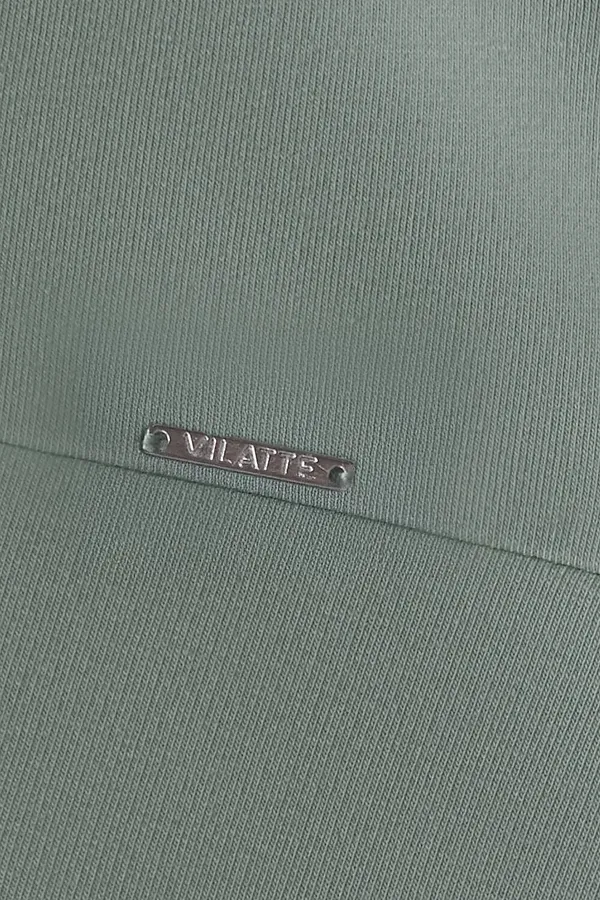 Свободный свитшот с принтом и разрезами из эластичного футера двухнитки без начеса VILATTE, св.оливковый_cotton club - фото 2