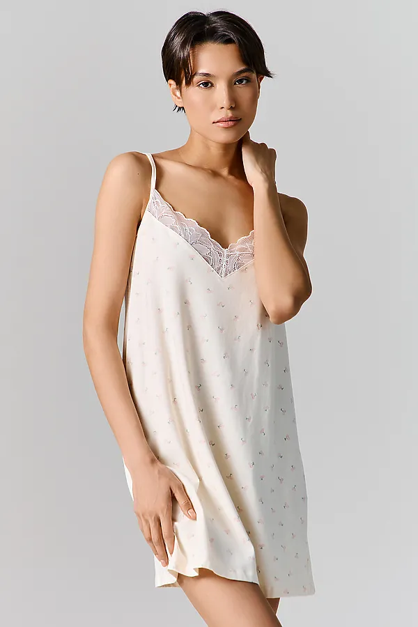 Сорочка ночная женская MARK FORMELLE, персиковые вишенки на молочном - фото 2