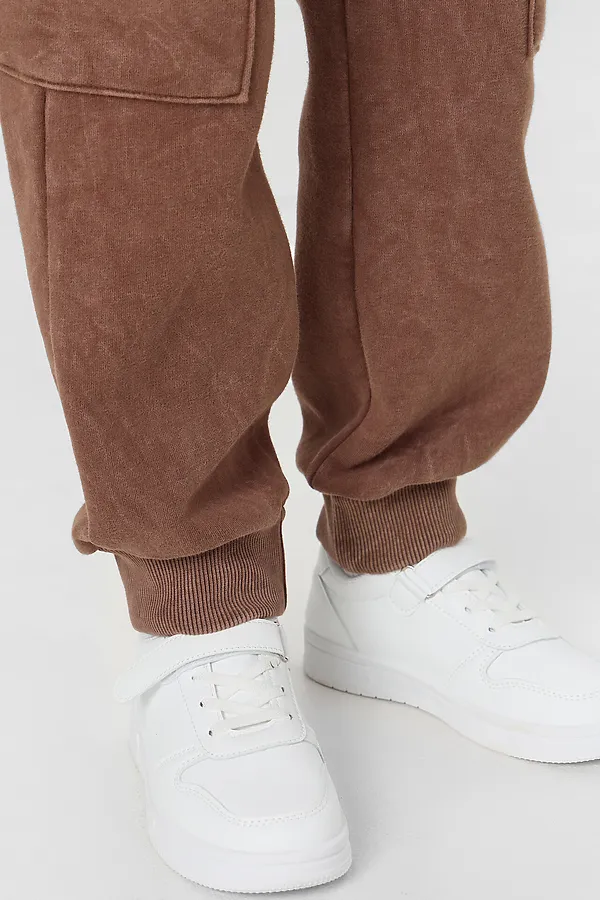 Брюки для мальчиков MARK FORMELLE, acid wash коричневый - фото 2