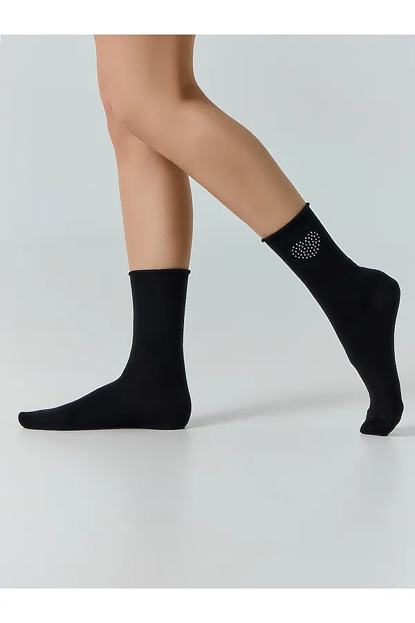 Носки женские MARK FORMELLE, черный /сердце - фото 2