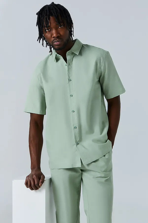 Комплект мужской (рубашка, брюки) MARK FORMELLE, канарский зеленый - фото 2