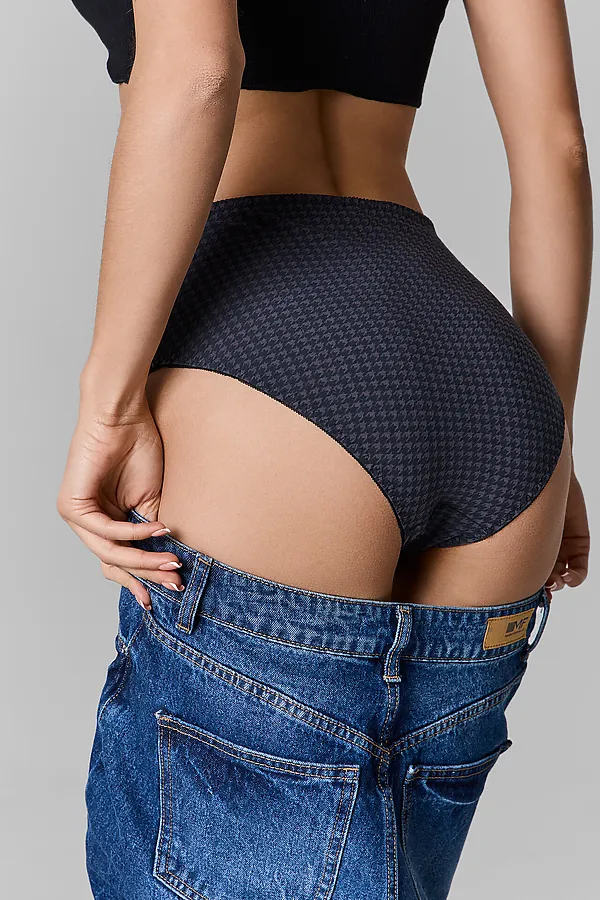 Трусы женские MARK FORMELLE, черная гусиная лапка на т.сером - фото 2