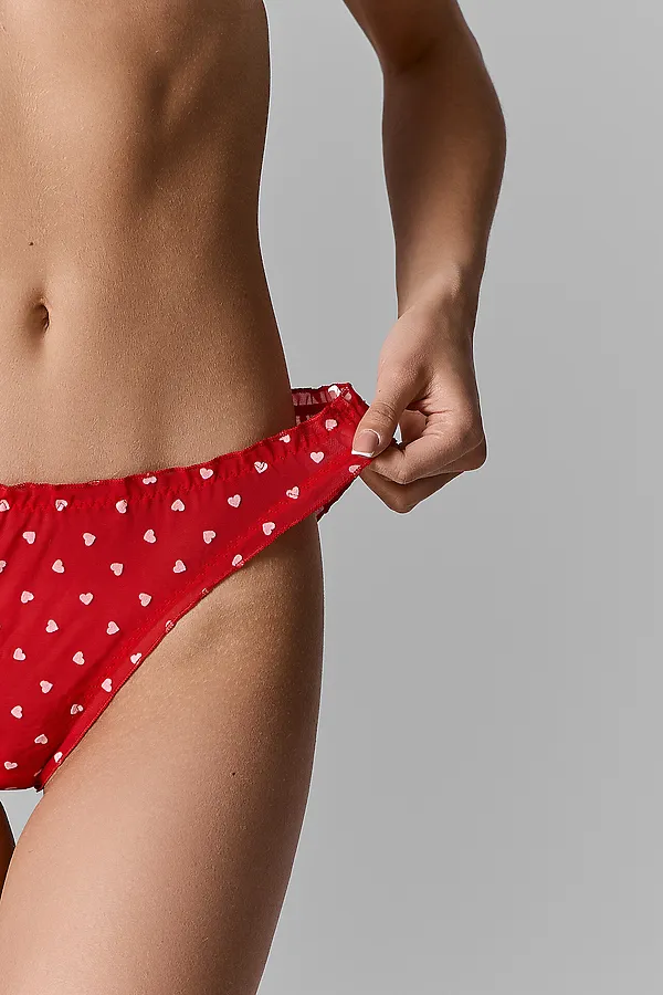 Трусы женские MARK FORMELLE, сердечки на красном - фото 2