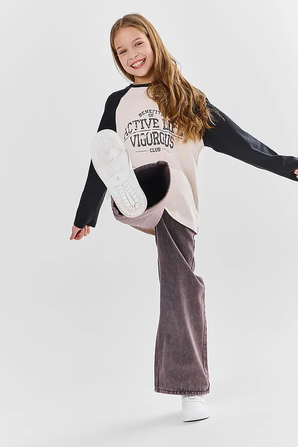 Джинсы для девочек MARK FORMELLE, шоколад - фото 2