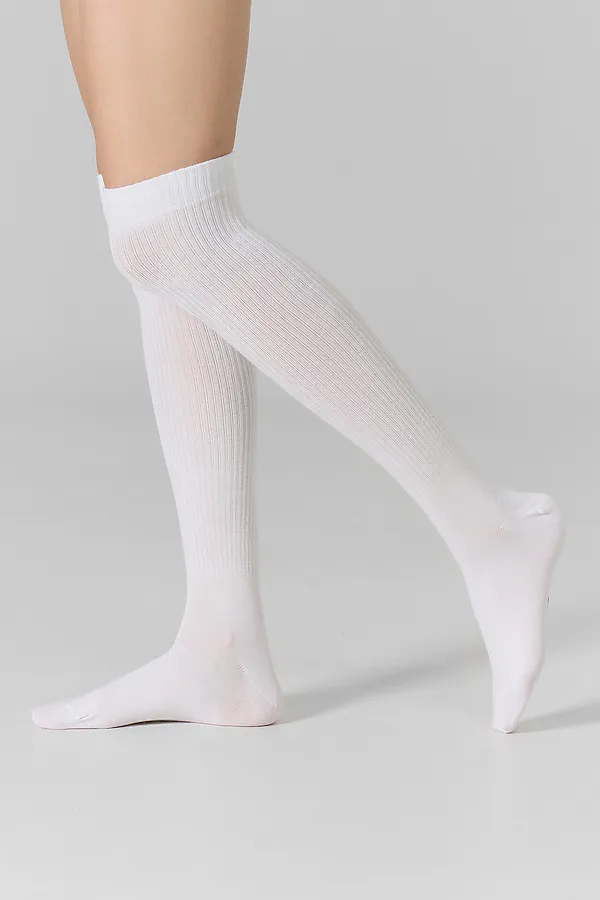 Гольфы женские MARK FORMELLE, белый - фото 2