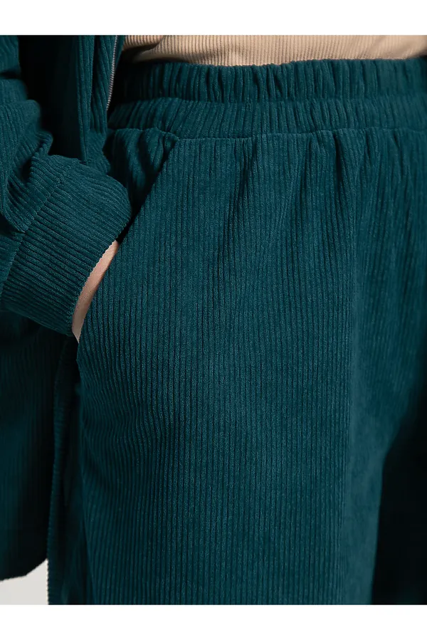 Костюм Ваш выбор LADY TAIGA, изумрудный - фото 2