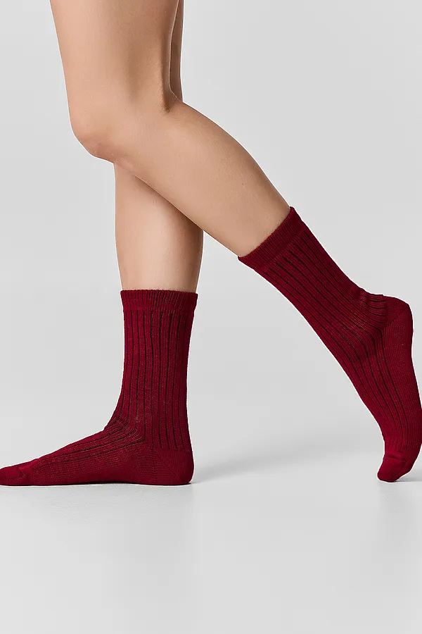 Носки женские MARK FORMELLE, вишневый - фото 2