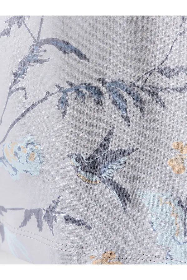 Комплект женский (футболка, бриджи) MARK FORMELLE, серый +веточки на сером - фото 2