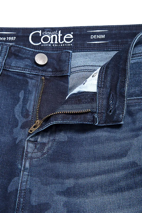 Eco-friendly джинсы с принтом "камуфляж" CONTE ELEGANT, темно-синий - фото 2