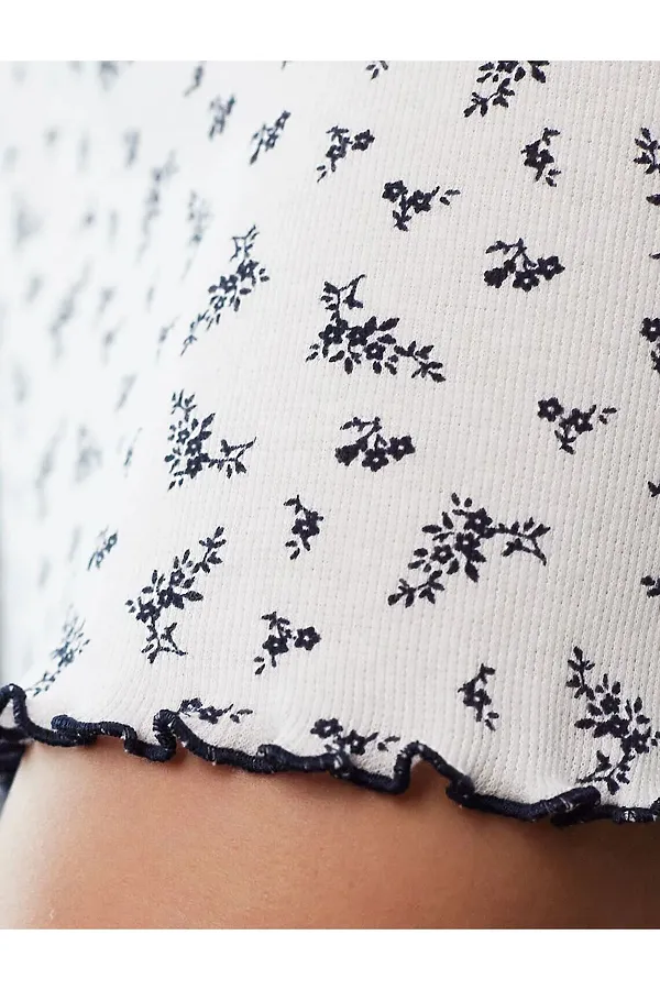 Сарафан на широких лямках с вырезом из эластичного трикотажа кашкорсе VILATTE, белый-т.синий цветы - фото 2