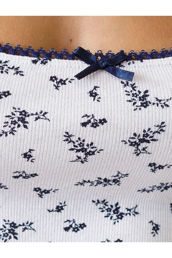 Топ с вырезом из эластичного трикотажа кашкорсе VILATTE, белый-т.синий цветы - фото 2